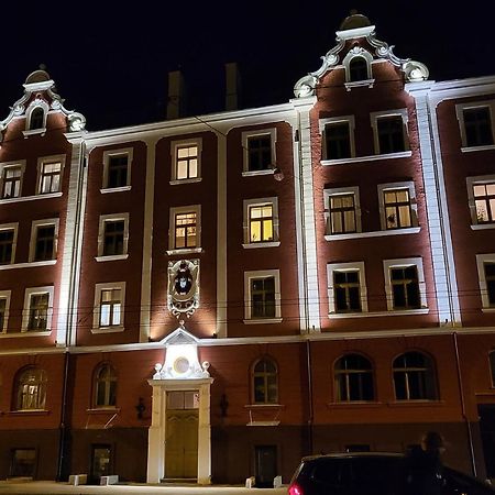 Ancient Storie's AP 65sqm Renovated Free parking Appartement Riga Buitenkant foto